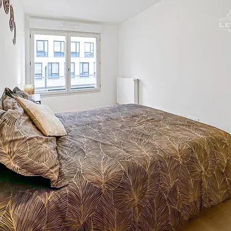 Bleu Serenity Aux Pied De Paris Châtenay